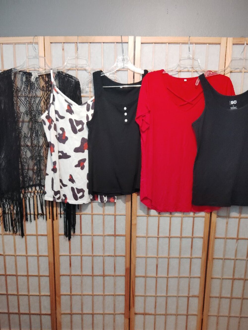 LOT OF 5/$20 WOMENS TOPS SHIRTS SLEEVELESS LACE CARDIGAN VIVID IMPORTERS~SIZE L
